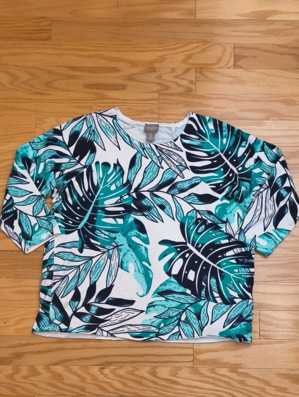 Chico's Tropical Leaf 3/4 Sleeve Sweater Size 2 EUC